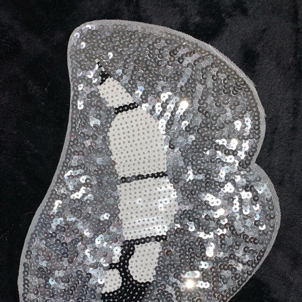 PATCHES - Picture 9 of 16
